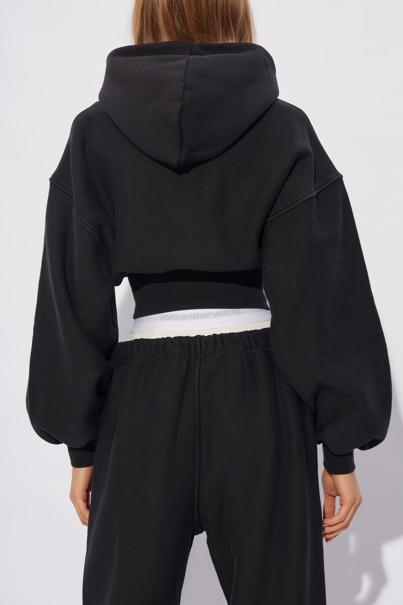 Alexanderwangクロップド丈ハイネックスウェット ロゴ刺繍黒XS Alexanderwangクロップド丈ハイネックスウェット ロゴ刺繍黒XS
